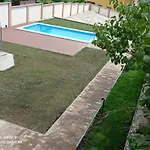 Karos Bianco Apartmanhaz 佐洛卡罗斯