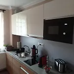 Karos Bianco Apartmanhaz شقة *