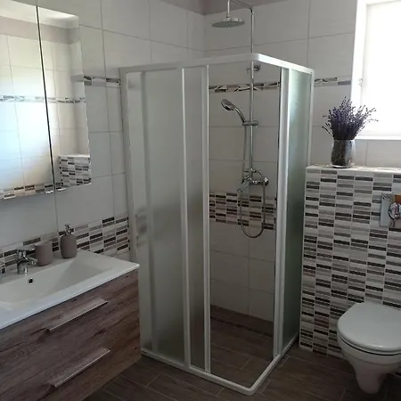 Karos Bianco Apartmanhaz Apartment *