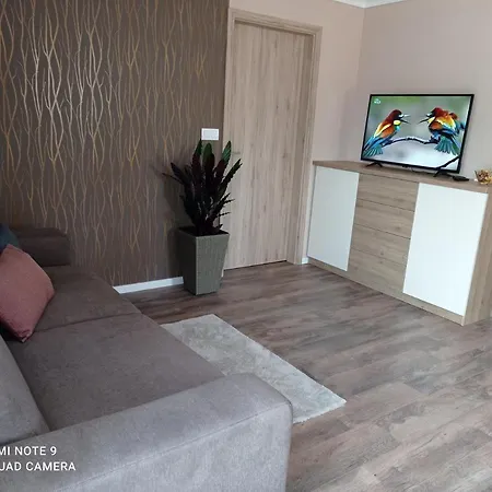 Karos Bianco Apartmanhaz Залакарош