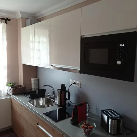Karos Bianco Apartmanhaz Апартаменты *