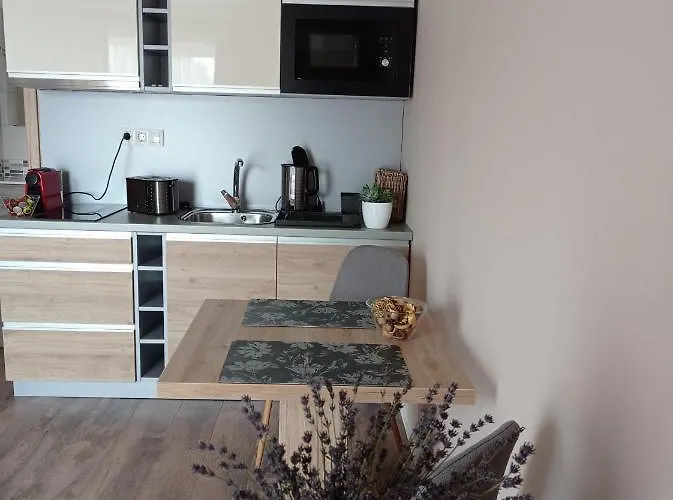 דירה Karos Bianco Apartmanhaz