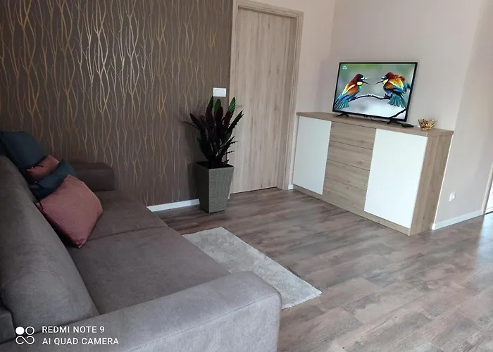 Karos Bianco Apartmanhaz זלקרוס